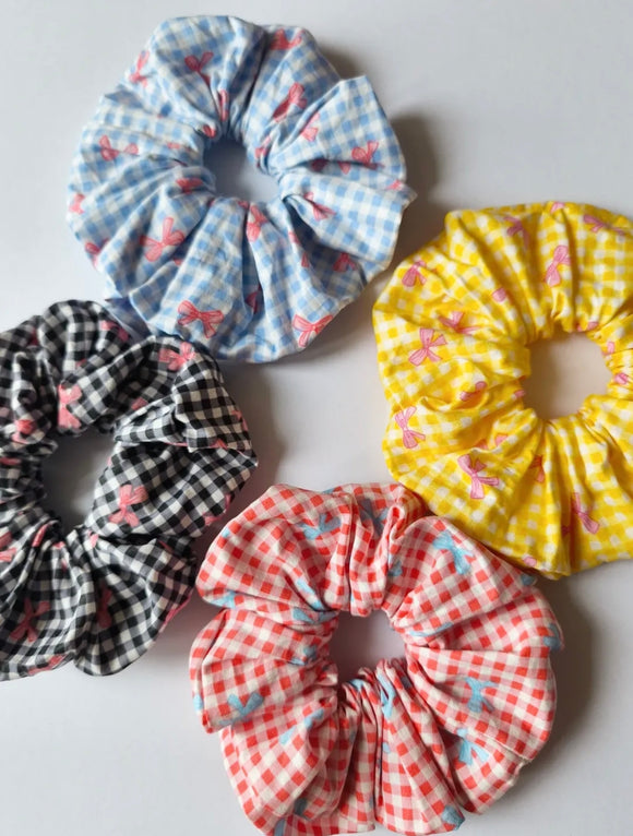 Checkered Ribbon Print Biggie Scrunchie
