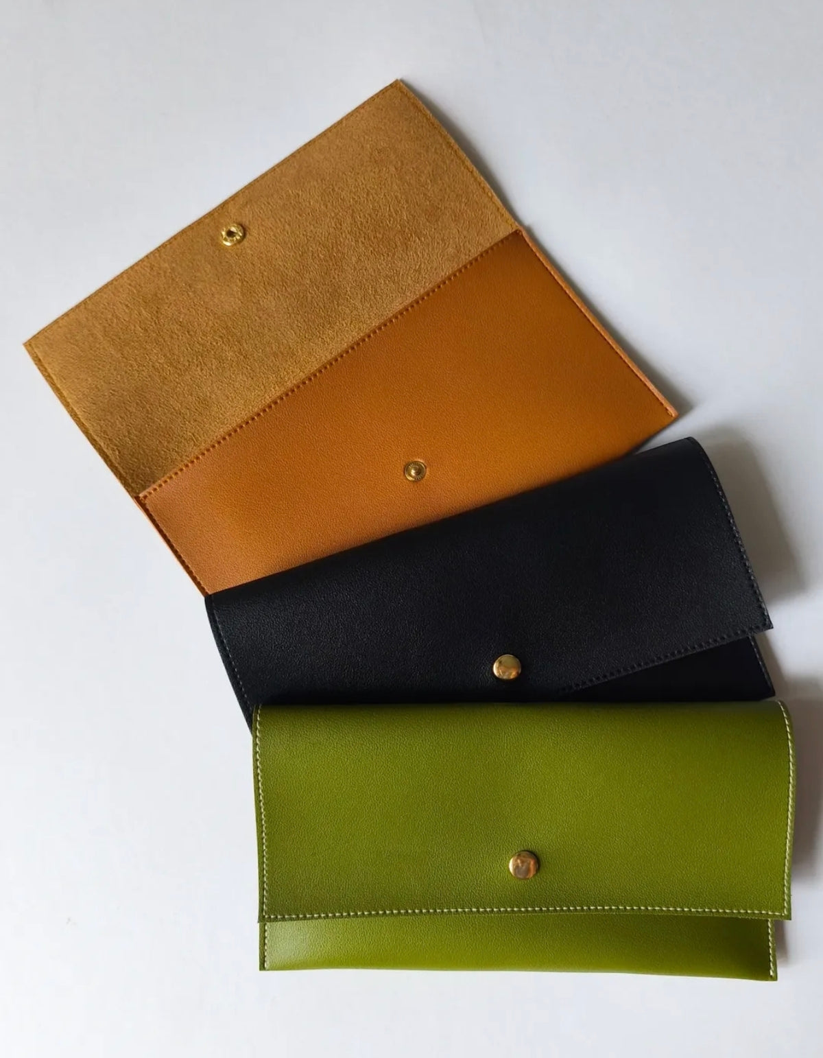 Minimalist Long Pouch