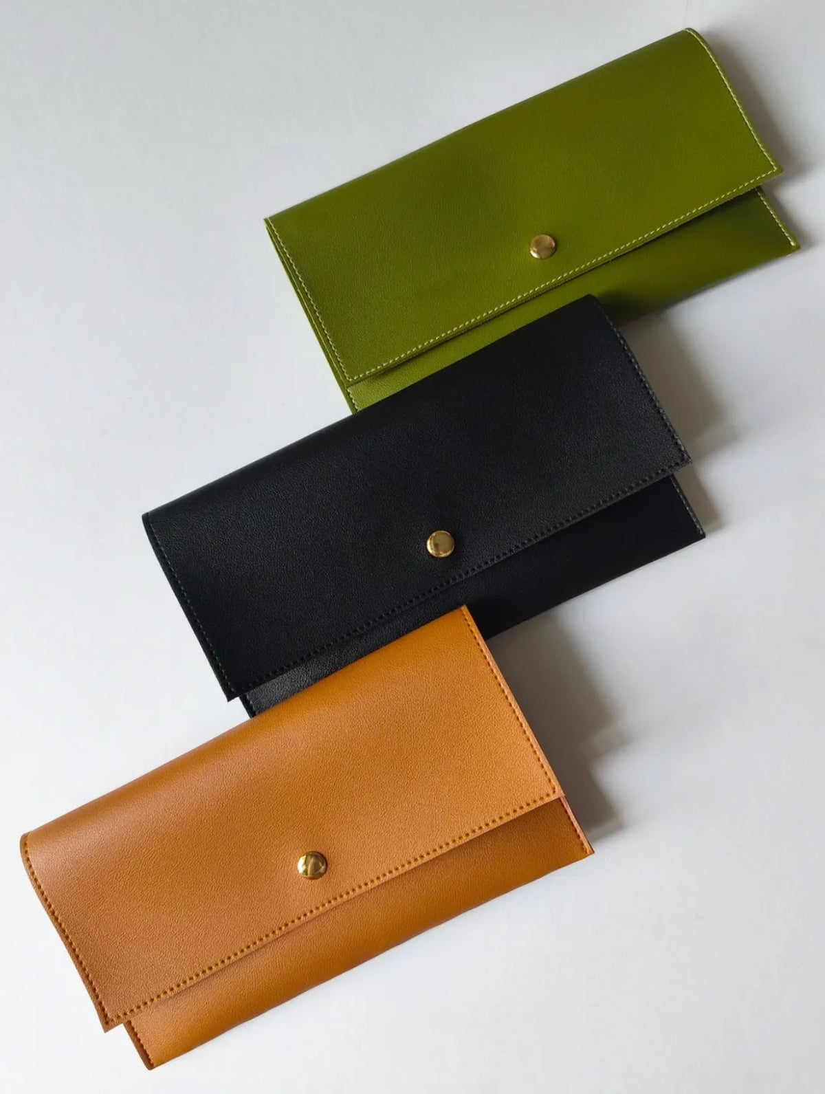 Minimalist Long Pouch