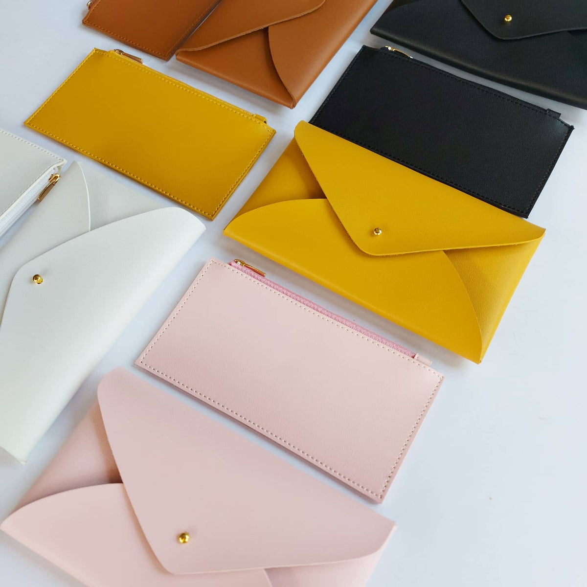 Envelope Wallet with Inner Pouch