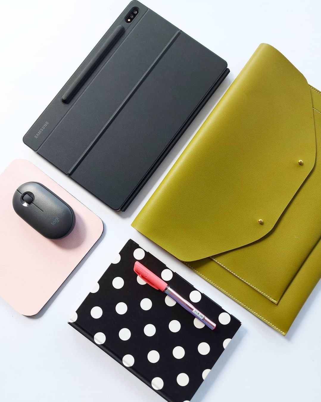 12.5 in 2-Lock Gadget Sleeve